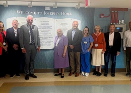 County Executive Ronayne Visits Joseph & Mary's Home.