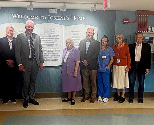 County Executive Ronayne Visits Joseph & Mary's Home.